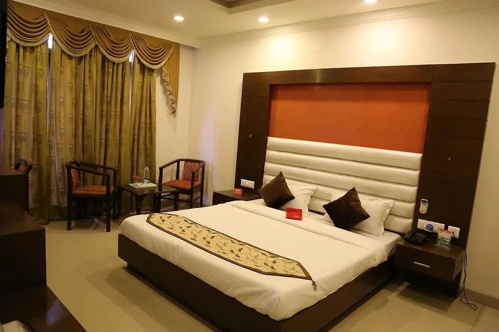 Oyo Rooms Kisan Bhawan Chowk contacts